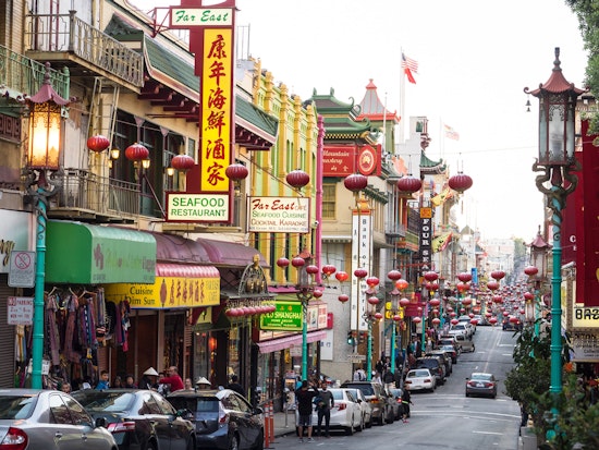 FiDi/North Beach crime: Woman robbed at gunpoint by 5 men, man attacked from vehicle, more