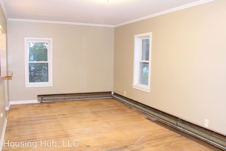 Check out today's cheapest rentals in Saint Paul