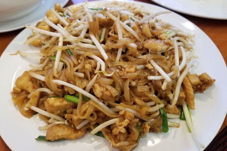 Elephant Thai Food debuts in Glendale