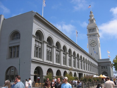 SF Ferry Building changes hands in $291 million deal