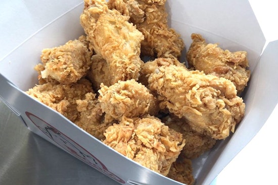 Boom Crispy Chicken makes Chinatown debut, with chicken wings and more