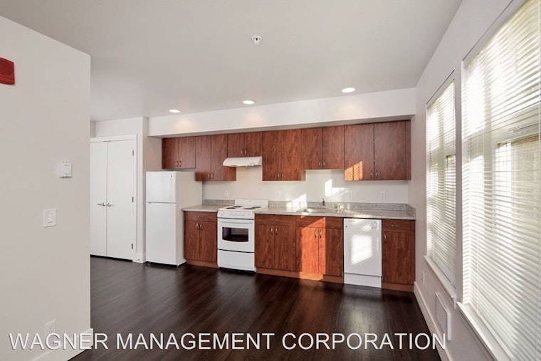 The cheapest apartment rentals in Squire Park, right now