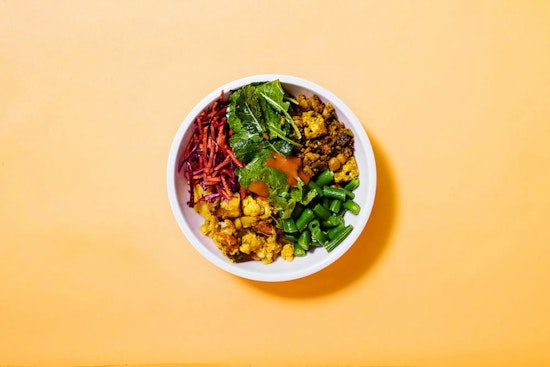 Healthy eats: 3 new places to savor salads in New York City