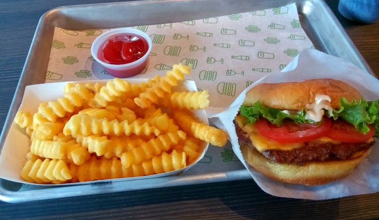Popular burger chain Shake Shack comes to Fort Lauderdale