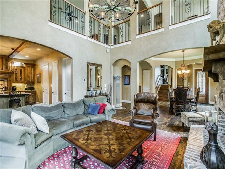 What's the priciest residential rental available in Plano?