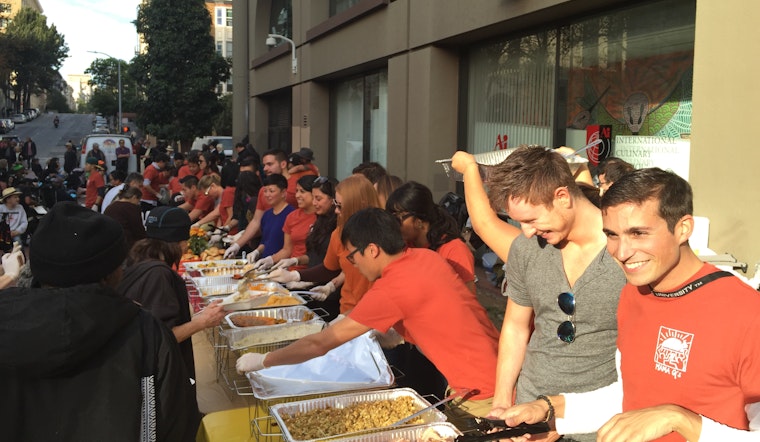 Behind The Scenes Of Mama G's, A Free Thanksgiving Dinner For SF's Neediest