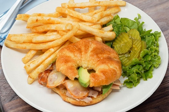 Toasted & Cajun opens its doors in Westwood