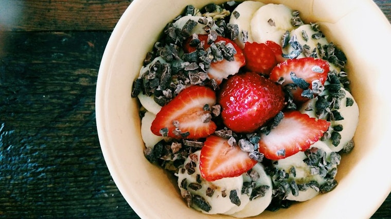 Fruit frenzy: America's top spots to savor açaí bowls, ranked