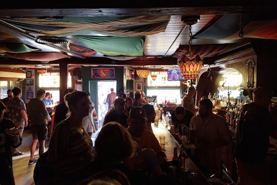 After hours: Milwaukee's top 5 dive bars to visit now