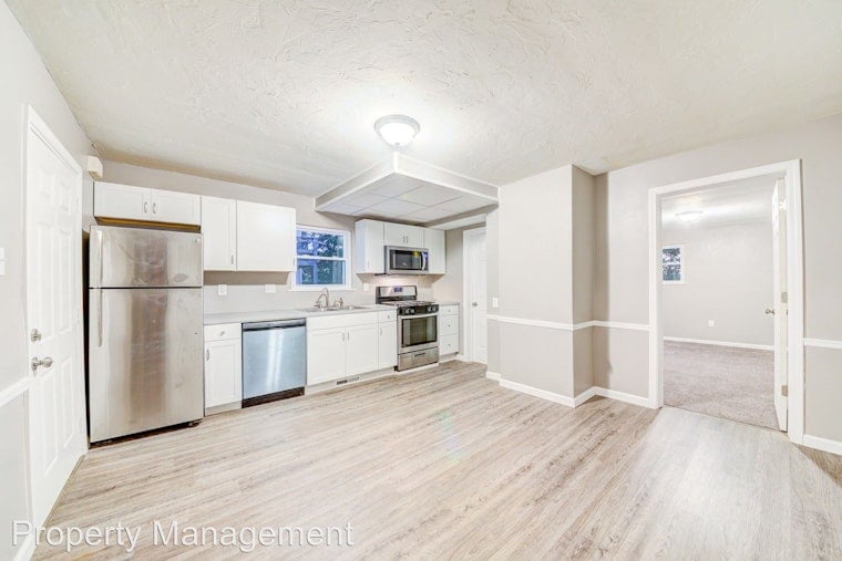 Renting in Pittsburgh: What will $800 get you?