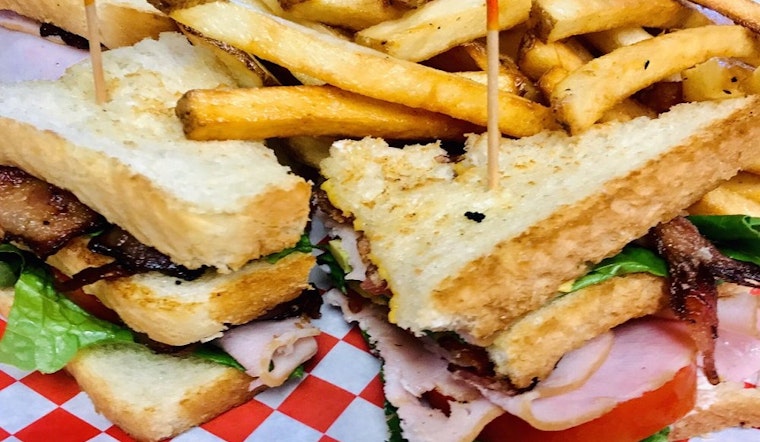 New smokehouse The Dive on Augusta St opens its doors in Greenville