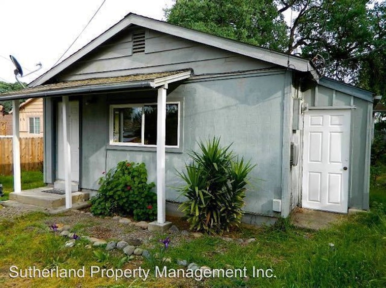 What will $1,000 rent you in Roseville right now?