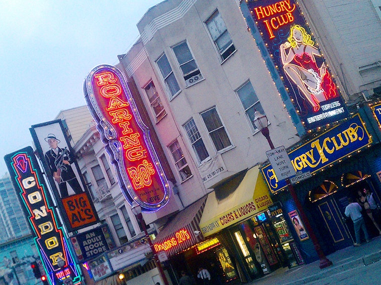 North Beach Week: Peskin Sworn In, Barbary Coast Holiday Bash, SantaCon Cometh, More