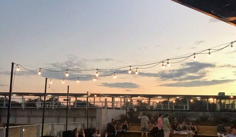 New bar Junction West debuts in Warehouse District