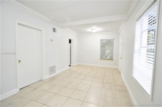 Here are today's cheapest rentals in Isle of Normandy, Miami Beach