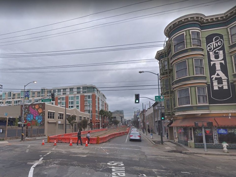 Man intervening in 5-on-1 assault suffers life-threatening injuries in SoMa