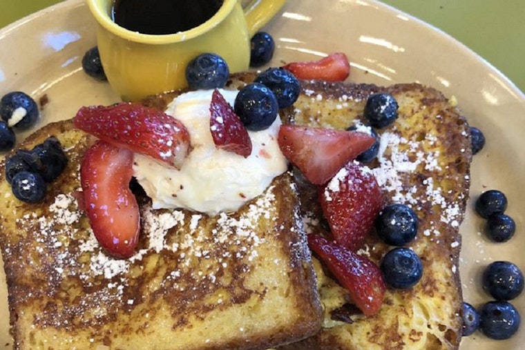 New breakfast and brunch spot Snooze, an A.M. Eatery debuts in West 7th Street District