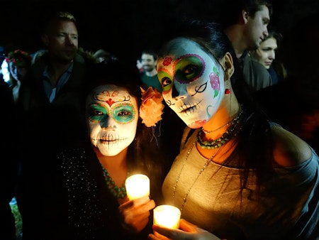 SF weekend events: Día de los Muertos, Snowbomb Festival & Discovery Day at AT&T