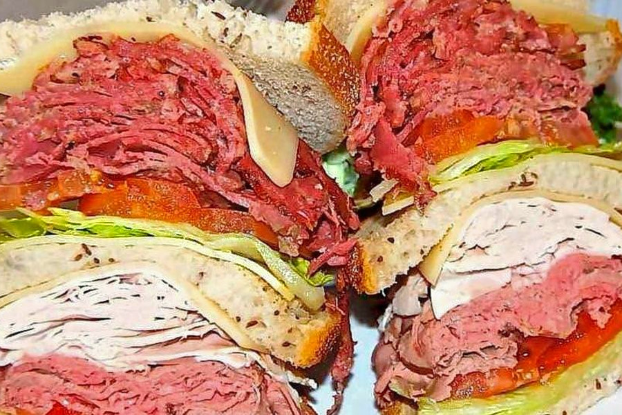 New deli Deli News opens its doors in Frisco with burgers, sandwiches