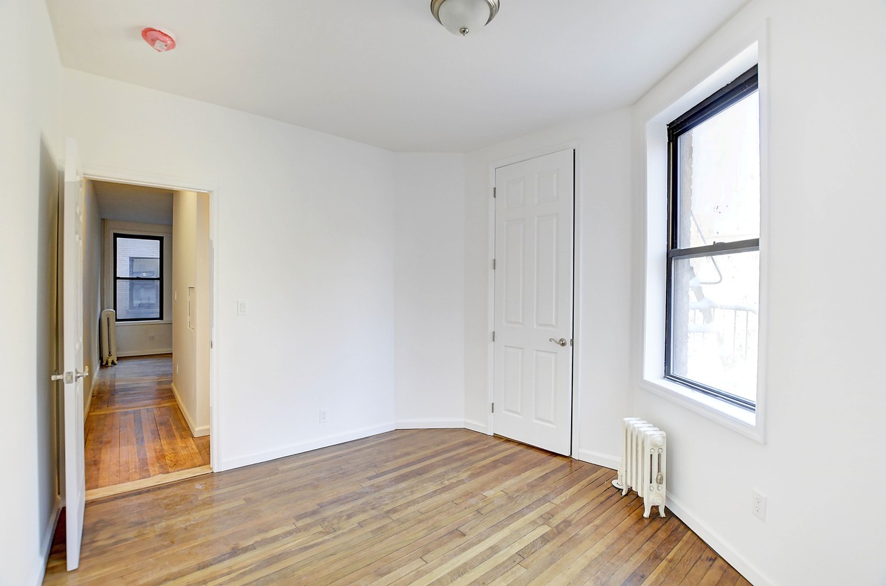 Check out today's cheapest rentals in Greenwich Village, New York City