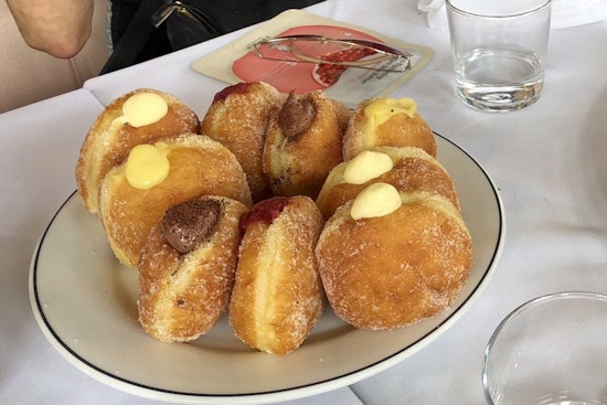 General Porpoise brings fresh doughnuts made with homemade fillings and more to Pacific Palisades