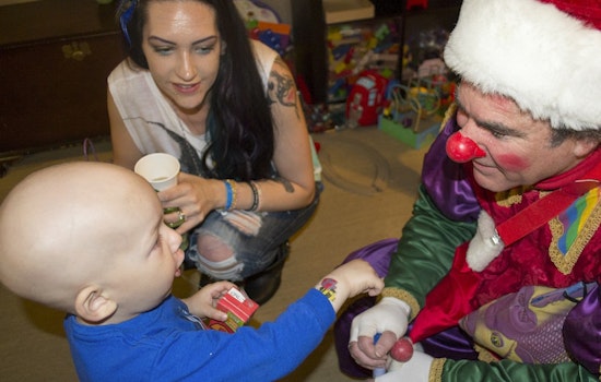 Family House Celebrates Its Last Christmas In The Inner Sunset