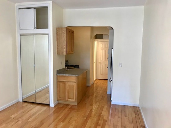 The cheapest apartment rentals in Midtown, explored