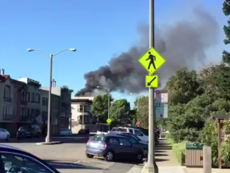 2-Alarm Fire Breaks Out At 4th Avenue And Lincoln [Updating]