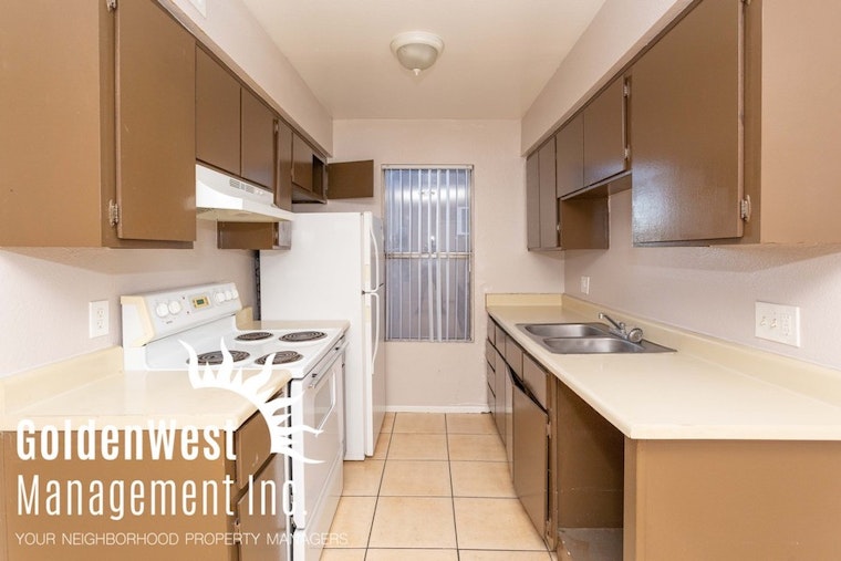 Explore today's cheapest rentals in Phoenix