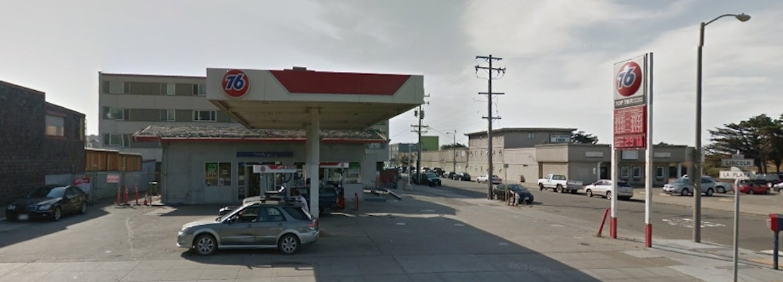 Sunset Crime Gas Station Robbery Caught On Tape Dog Attack Ends In