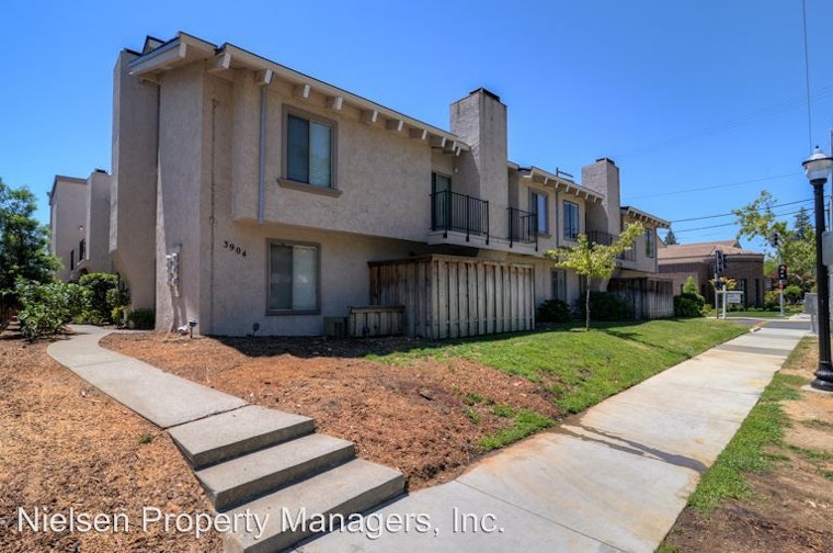 Renting in East Sac: What will $1,300 get you?