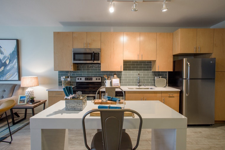 What will $1,400 rent you in Highland, right now?