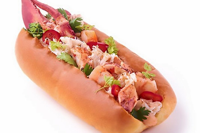 Lobster Gogo makes Financial District debut, with seafood and more