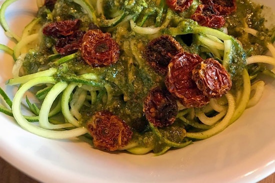 Delicious Raw brings vegan fare to Bayshore