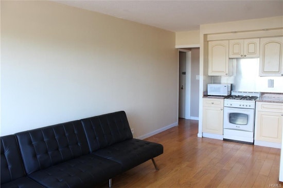 What are the cheapest rentals available in Yonkers, right now?