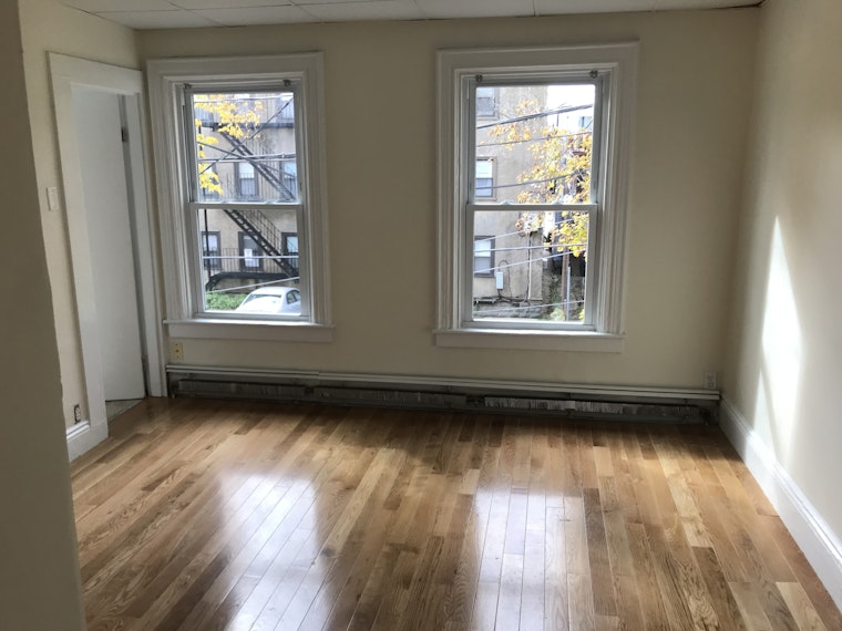 What's the cheapest rental available in Spring Hill, right now?