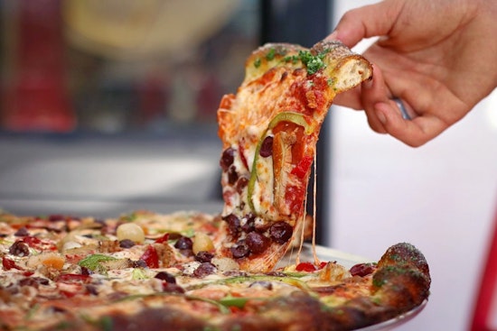 Find pizza and more at Santa Monica's new Paperboy
