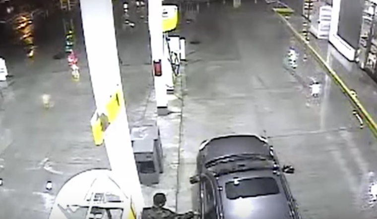 Video: Brazen Car Theft At 19th & Lincoln Gas Station