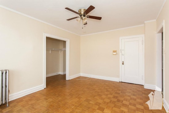 What's the cheapest rental available in Lake View East, right now?