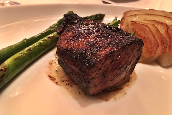 It's a date: The 5 best steakhouses in Cincinnati