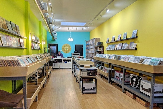 Find vinyl records and more at Andersonville's new Rattleback Records