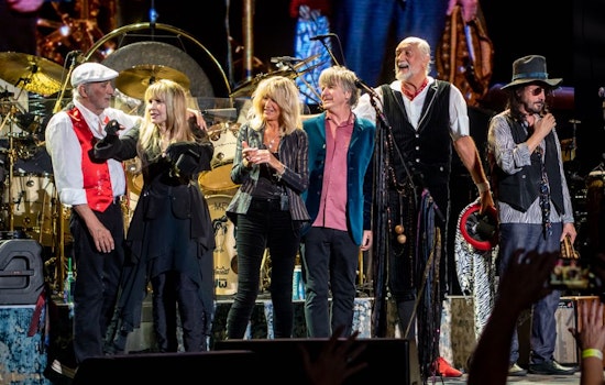 Oakland Thanksgiving weekend: OMCA, Plaid Friday, Fleetwood Mac