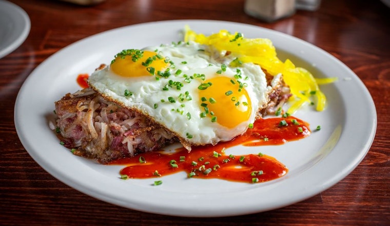 Explore the 4 top spots in Chicago's Printers Row neighborhood