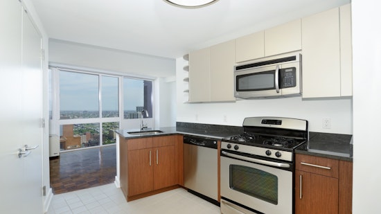 Renting in Downtown Brooklyn: What will $2,800 get you?