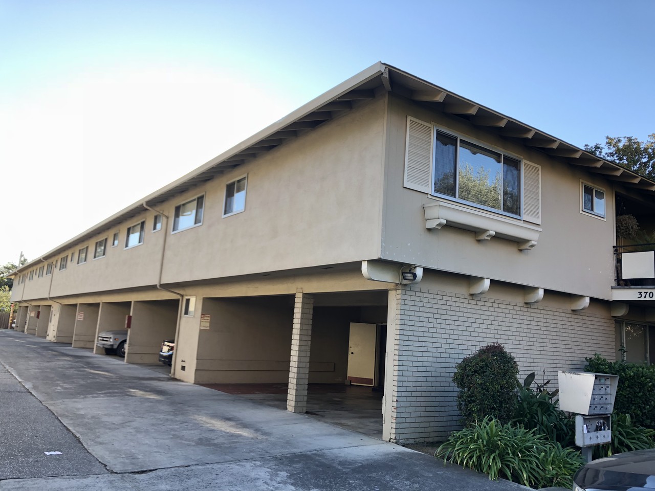 What does 2,000 rent you in Sunnyvale, today?