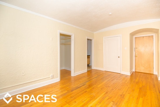 Explore today's cheapest rentals in Lincoln Park