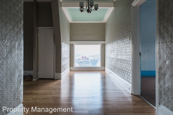 Renting in Pittsburgh: What will $900 get you?