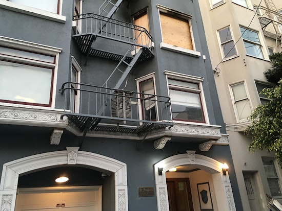 Sunday-afternoon Nob Hill fire displaces 9 people, kills cat