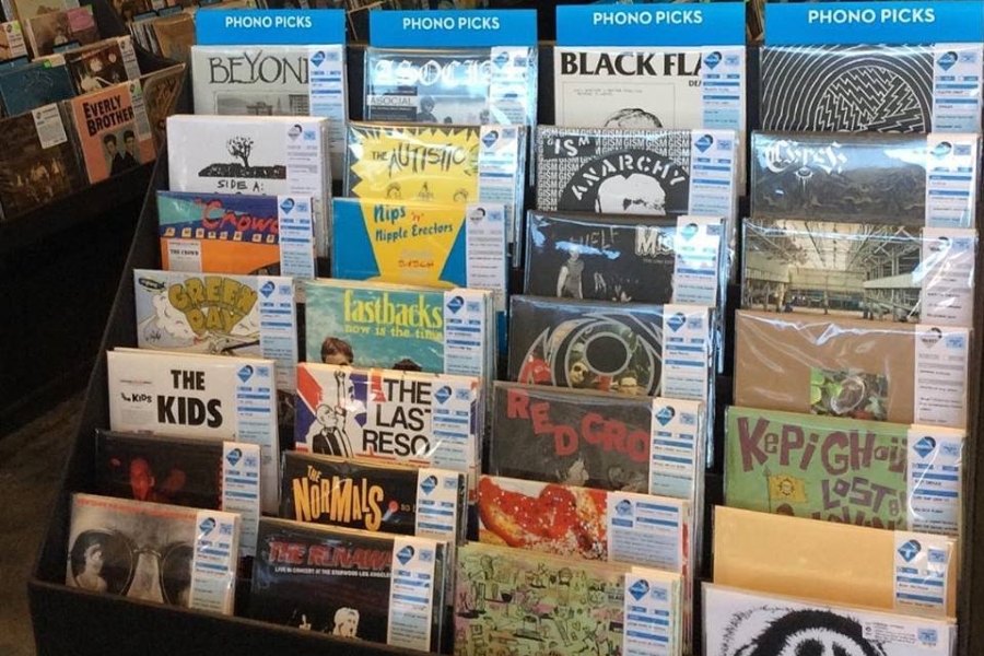 Do it for the vinyl The top 3 spots in Sacramento to find vintage