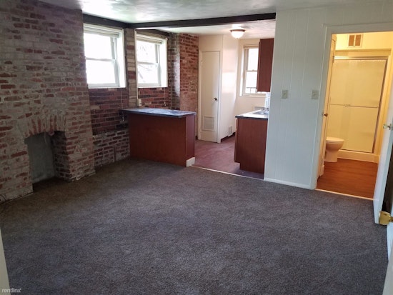 Renting in Oakland: What will $800 get you?